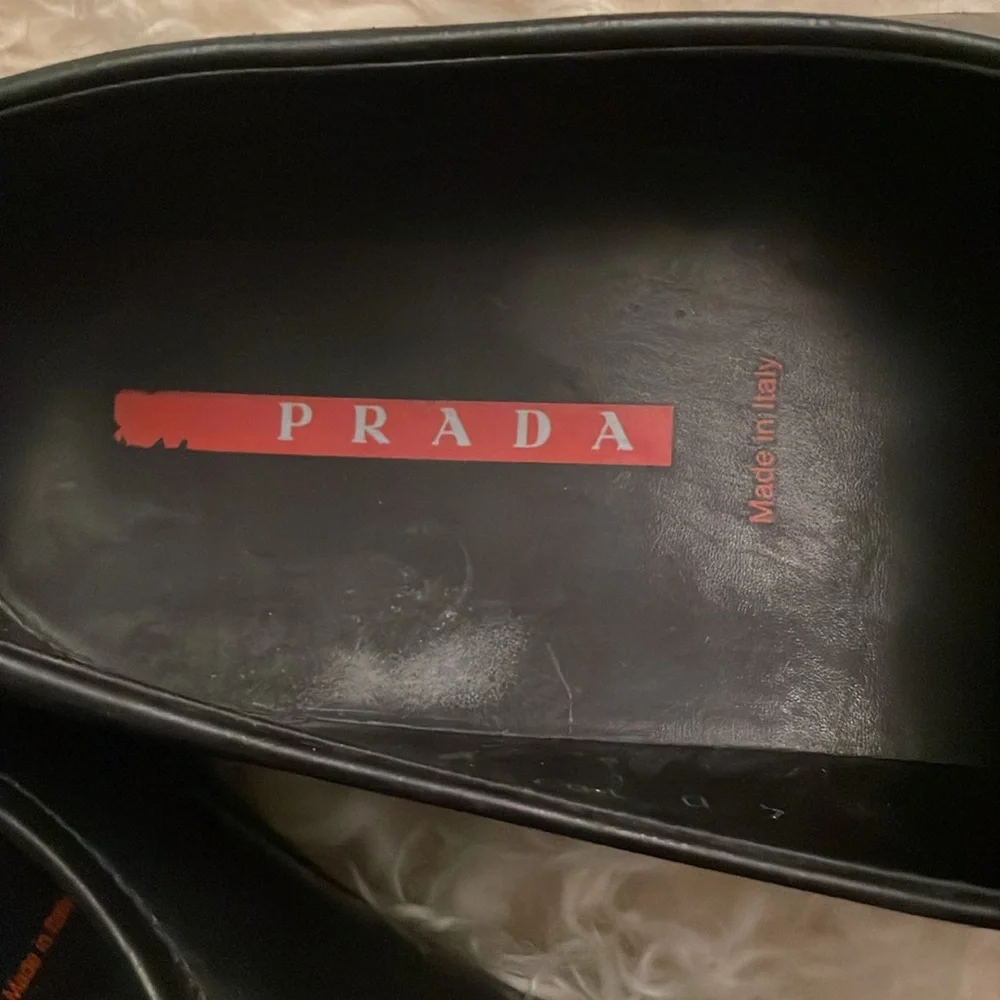 Black Prada comfort loafer - Picture 2 of 5